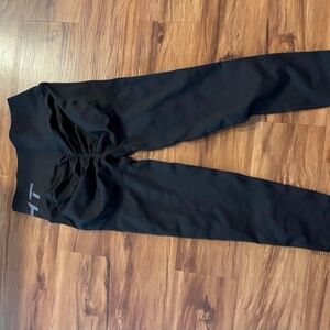 Echt Scrunch Butt Leggings size large. Brand new, never worn!
